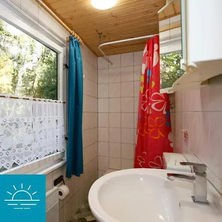 Bungalow Sonne Und Meer Direkt Am Strand Dranske Exterior foto